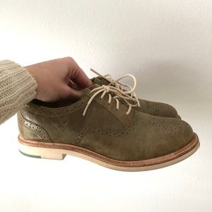 UGG Oxford Shoes, Size USA 5, Color green